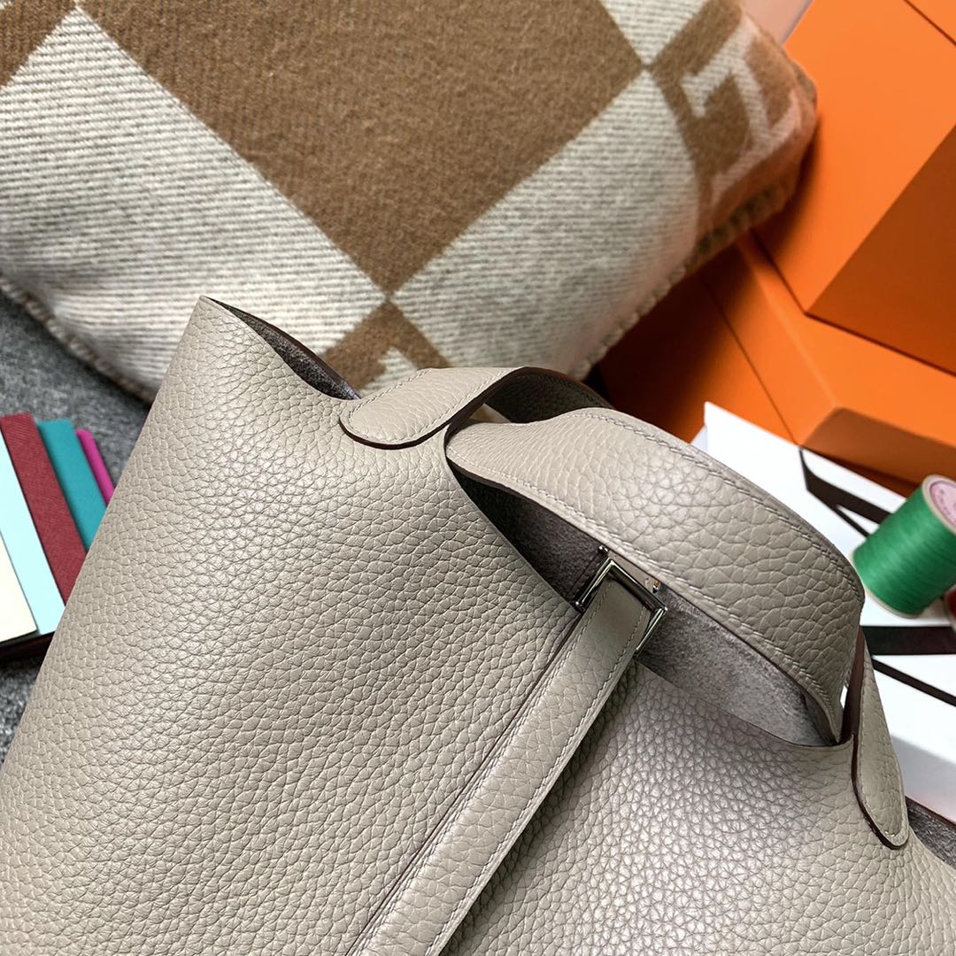 에르메스 피코탄18 화이트그레이 은장 끌레망스 가죽